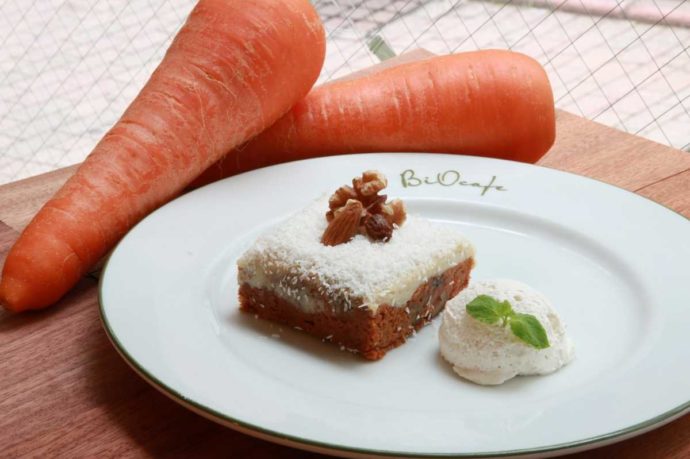 BiOcafeのキャロットケーキ