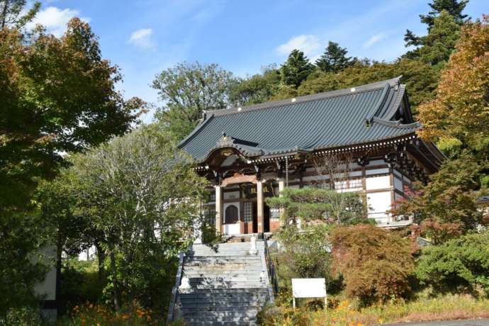 大満寺の外観