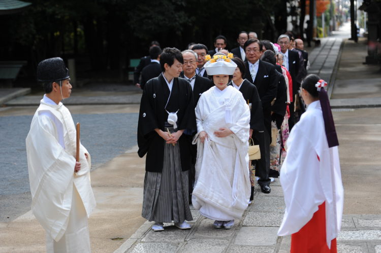 阿比太神社の神前結婚式では実際にどのようなことを行うのでしょうか?