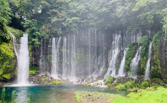 白糸の滝の景観