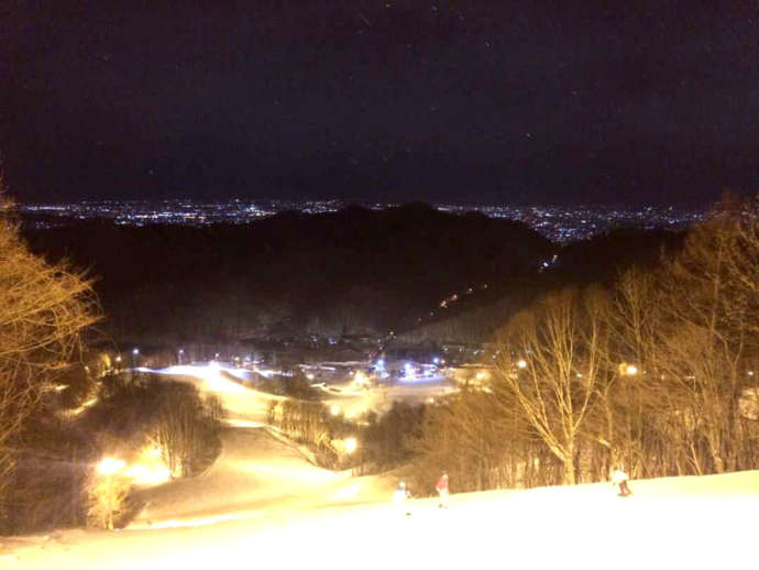 オレンジコース山頂からの札幌市内の夜景