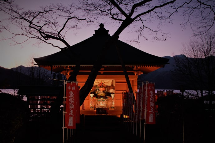 日光山中禅寺の「ライトアップ奥日光」
