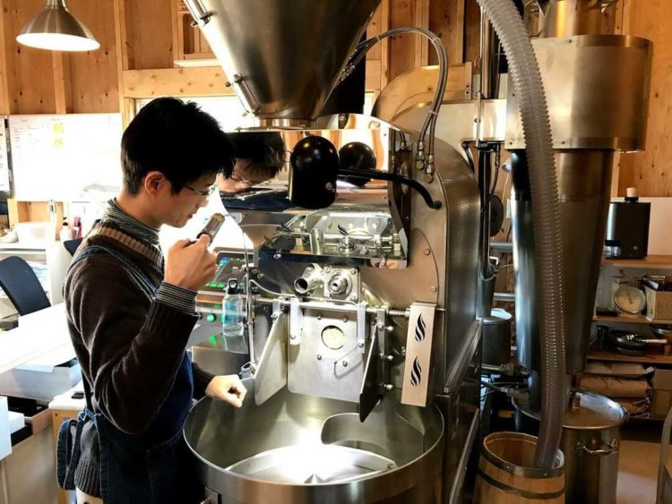 コーヒーサクラの店主