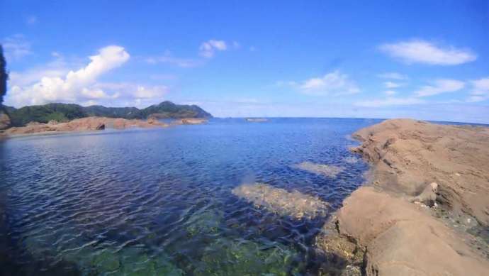 ダイビングスクールココモの海洋実習で利用する海辺の風景