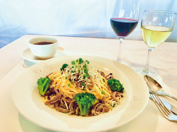 「アイランドグリル」で提供している季節のパスタの写真