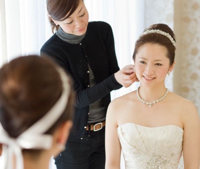 FAIRY BRIDALのヘアメイクの様子