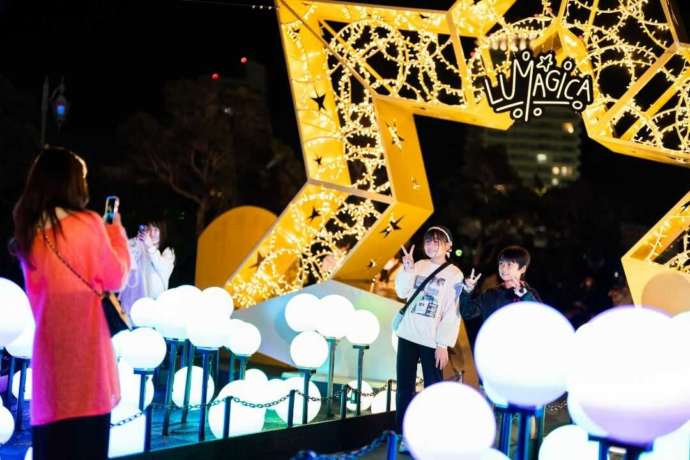 和歌山県和歌山市の「フェスタ・ルーチェin和歌山マリーナシティ」にあるフォトスポット