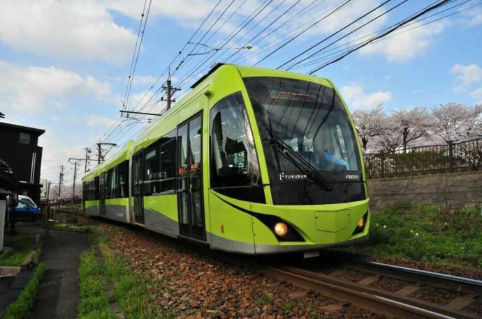 福井鉄道のフクラム型車両(グリーン)