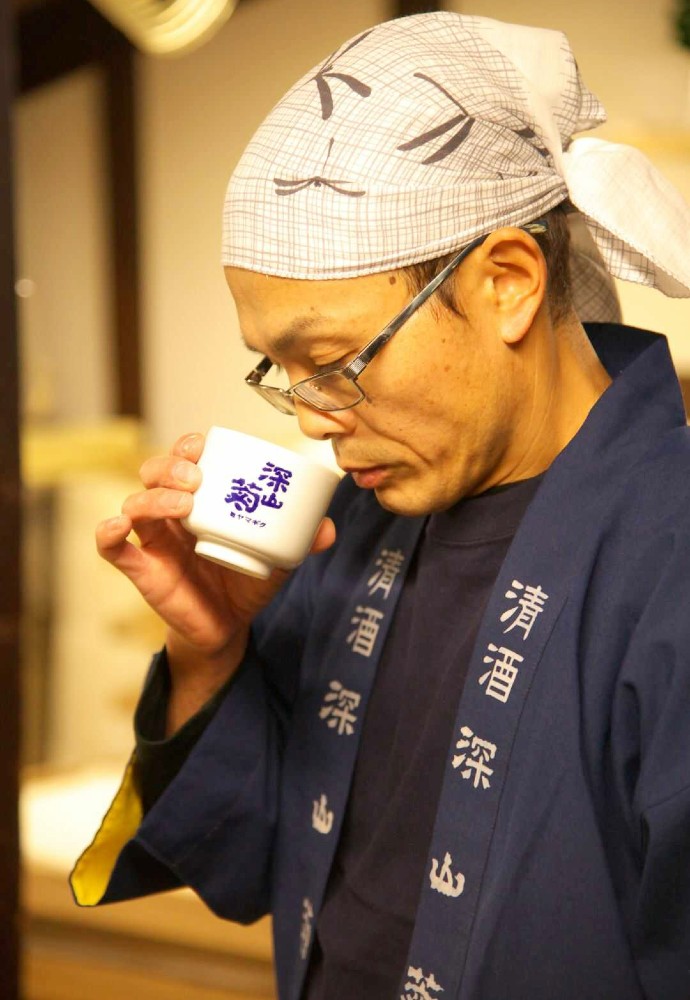 舩坂酒造店の杜氏・平岡誠治さんの写真