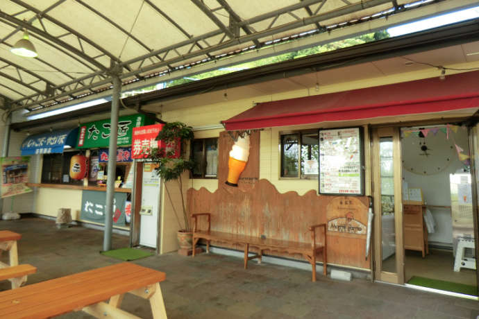 「風早の郷 風和里」内の軽食コーナー