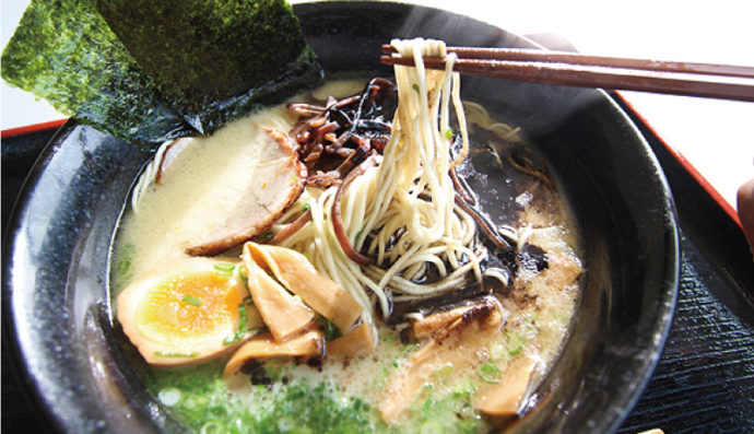岩手県北上市にある夏油高原スキー場の豚骨ラーメン