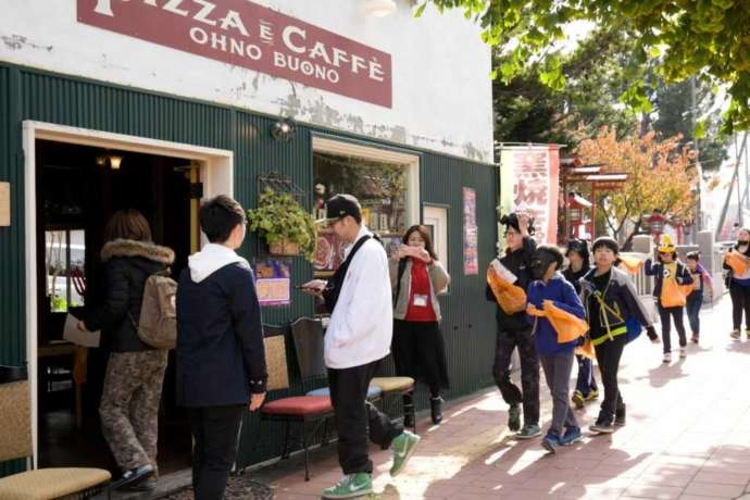「ハツキタ商店街」のハロウィンイベント風景