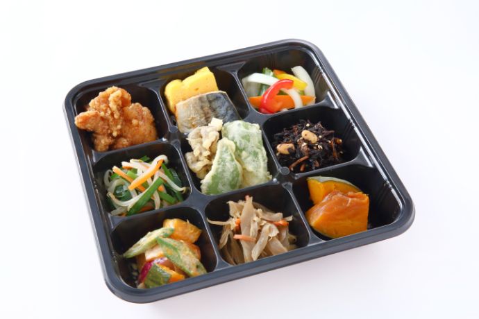 旬菜食健ひな野所沢店の10品目惣菜
