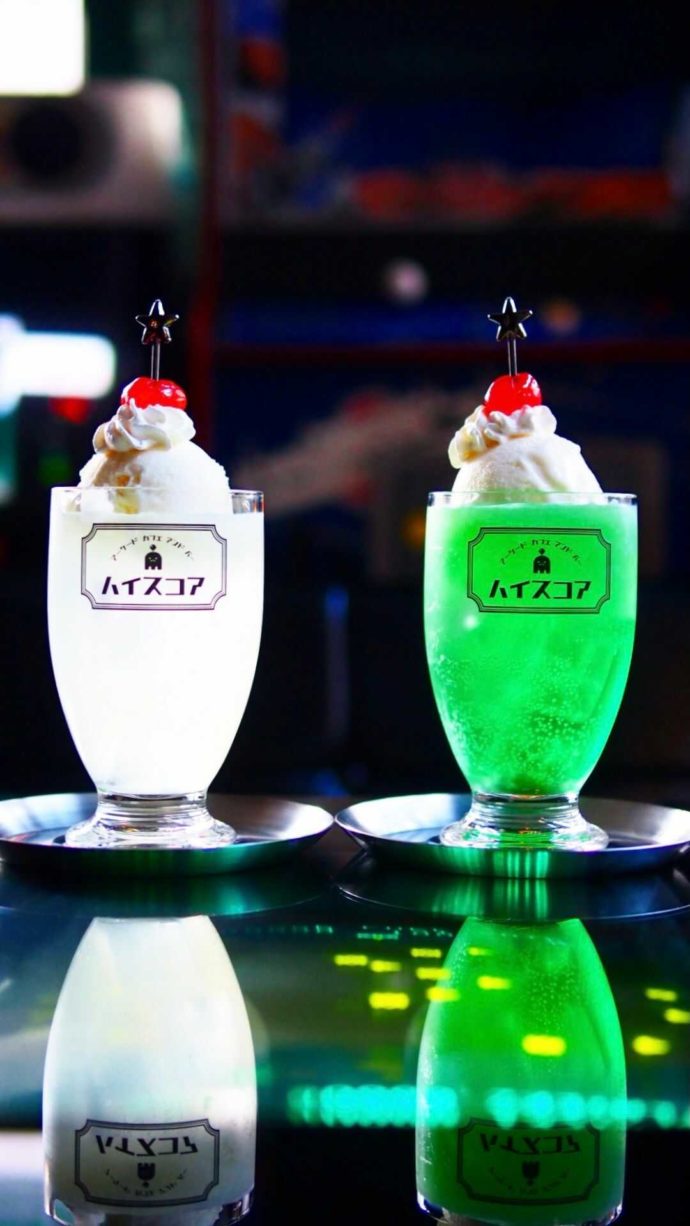 アーケード カフェ&バー ハイスコアのクリームソーダ