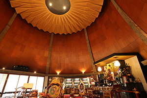 本立寺の本堂内部の様子