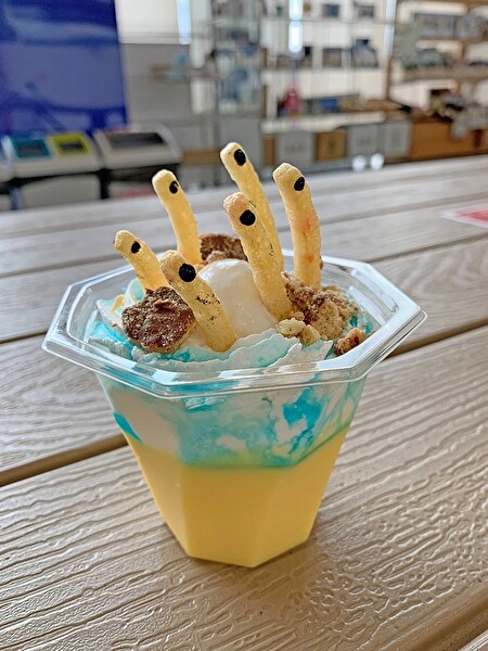 チンアナゴのパフェ