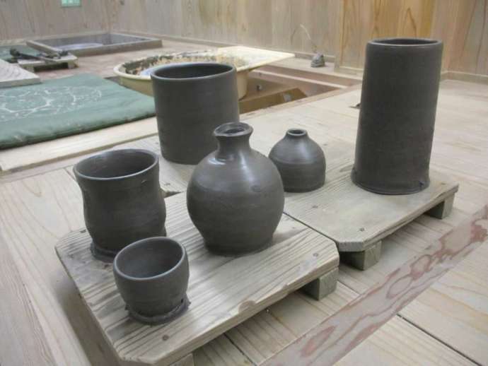 「備前焼窯元 宝山窯」での陶芸体験の完成作品(焼成前)(その1)