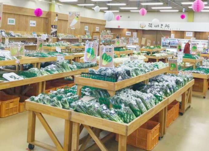農産直売所「たなばたけ」高砂店の野菜コーナー
