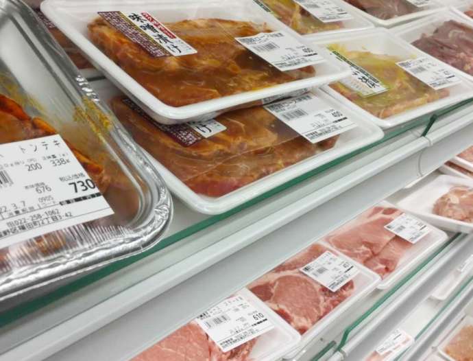 農産直売所「たなばたけ」高砂店のお肉コーナー