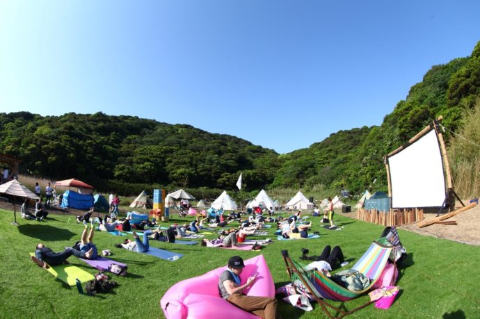 和歌山県有田市にある無人島・地ノ島のイベントフィールド