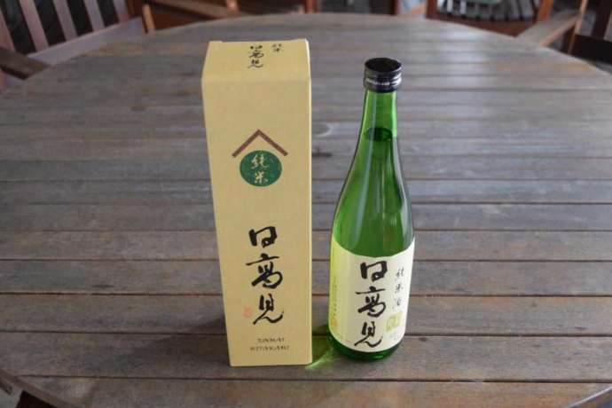 上品の郷の直売所で販売している地酒純米日高見の写真