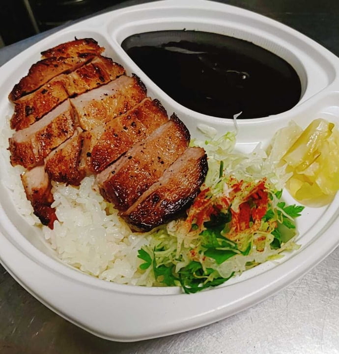 ジェイズカレー 北千住店のトンテキカレー