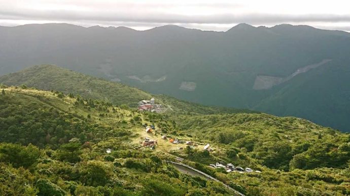 山々に囲まれた山荘梶ヶ森