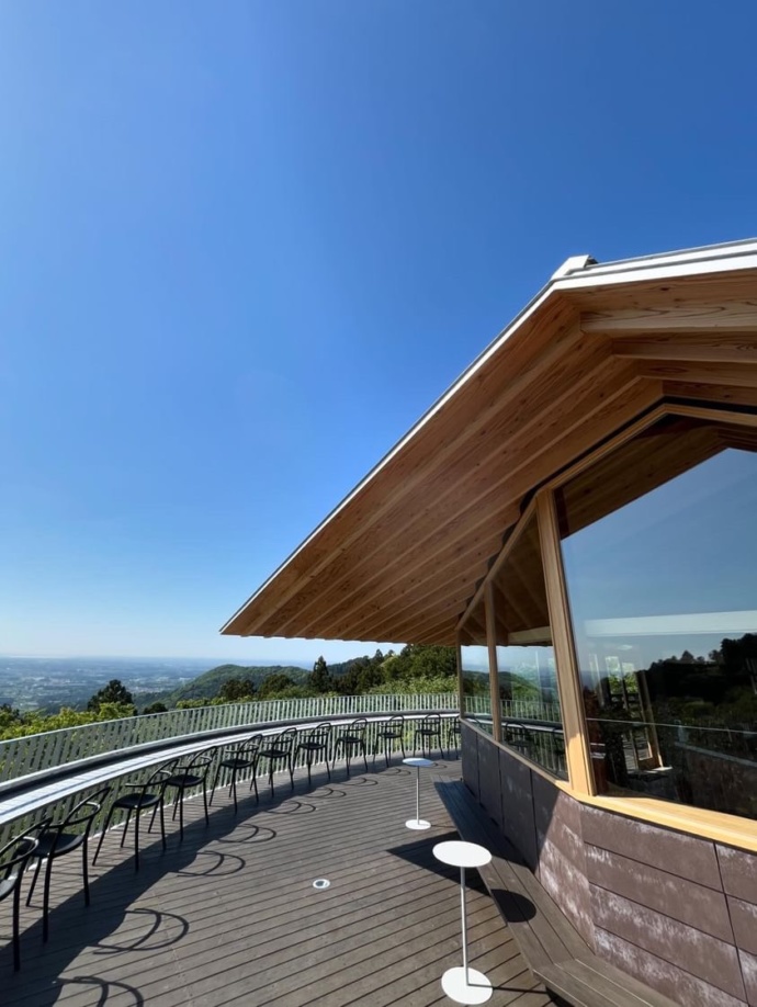 あたご天狗の森公園内パノラマカフェから見える眺望