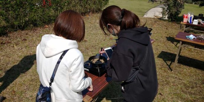 オートキャンプ森のかわなべのコーヒー焙煎体験