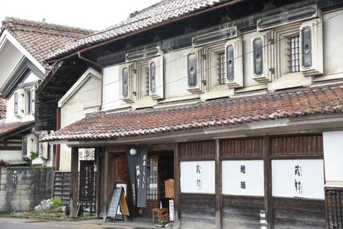 「喜多方市美術館」近くの市内「蔵通り」の街並み(その1)