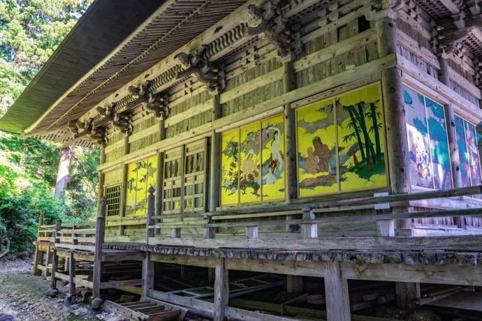 国上寺の本堂のイケメン壁画