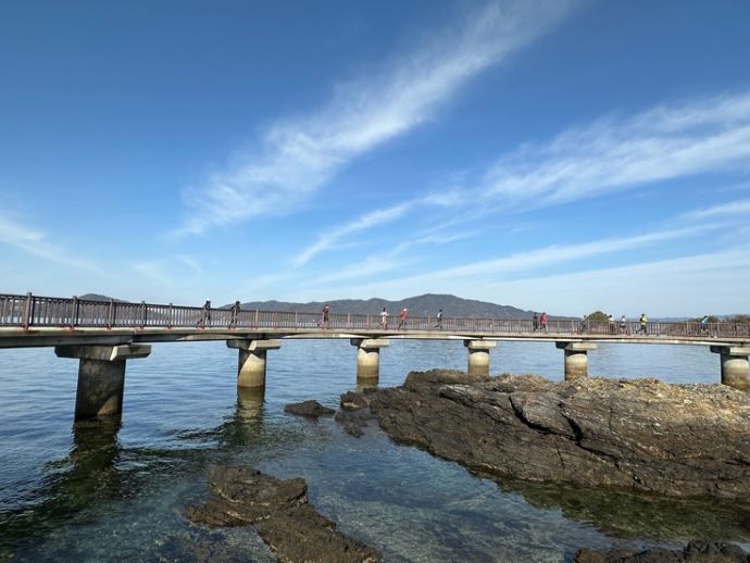 下松市にある「はなぐり海岸 海上プロムナード」(笠戸島海上遊歩道)
