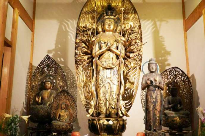 正法寺の御本尊「三面千手観音像」