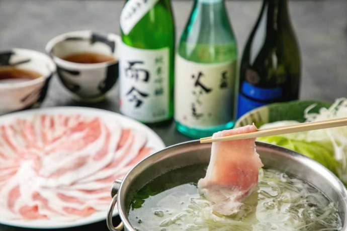 代官山にある「代官山間人」のしゃぶしゃぶと日本酒