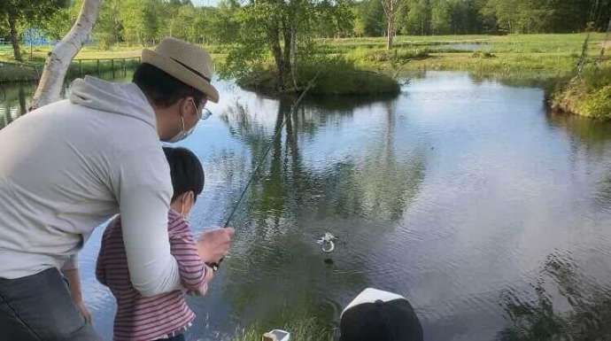 まほら岩手で釣りを楽しむ利用者