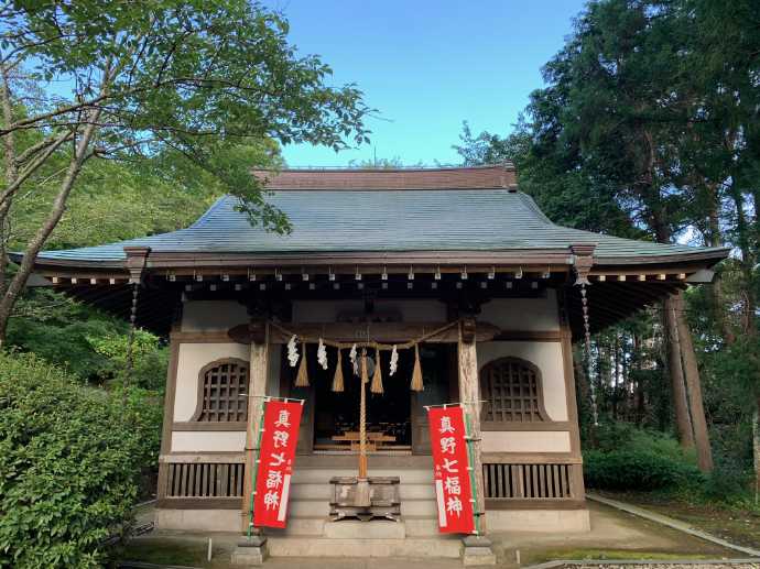 真野寺の七福神堂