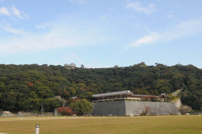 二之丸史跡庭園の敷地内にある堀之内公園