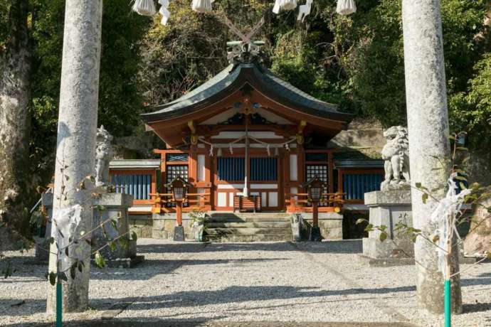 飛鳥神社の本殿
