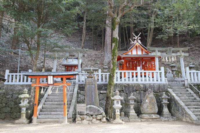 縁結びのご利益で有名な恋志谷神社の写真
