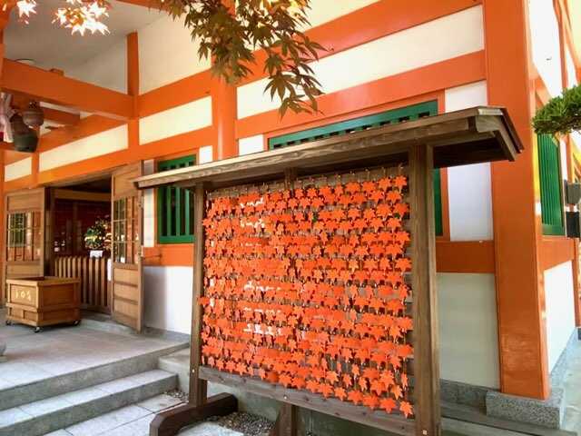 福岡県福岡市にある紅葉八幡宮の紅葉絵馬専用の絵馬掛け