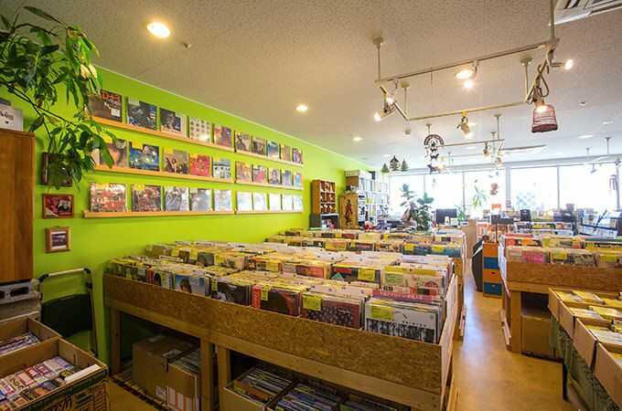 ディスクノート盛岡の店内