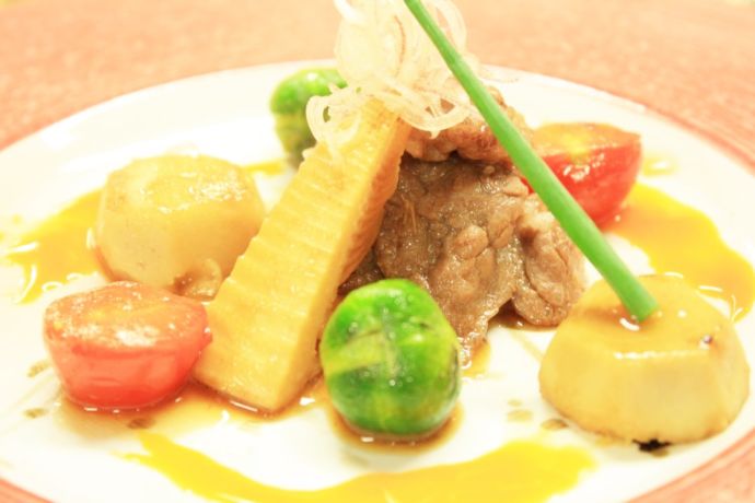 「山田屋旅館」で供される「常陸牛(ひたちぎゅう)のすき焼き」
