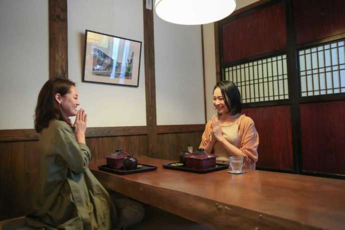 江戸庄の店内