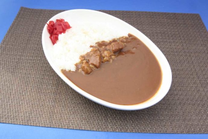 長崎県西海市にある「長崎バイオパーク」のレストランで提供される人気の佐世保の「蜂の家カリー」