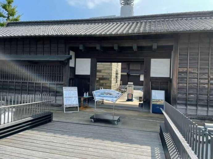 出島の表門の写真