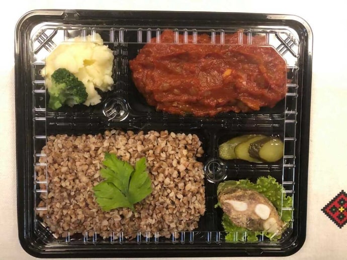 NOROCの蕎麦の実とチキンハンバーグ弁当