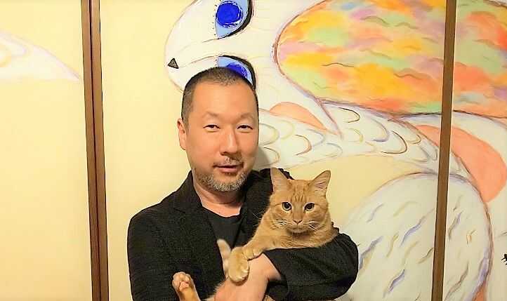 京都府左京市にある猫猫寺の菅長の加悦さん