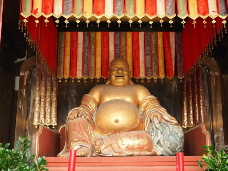 萬福寺でお祀りされている布袋様