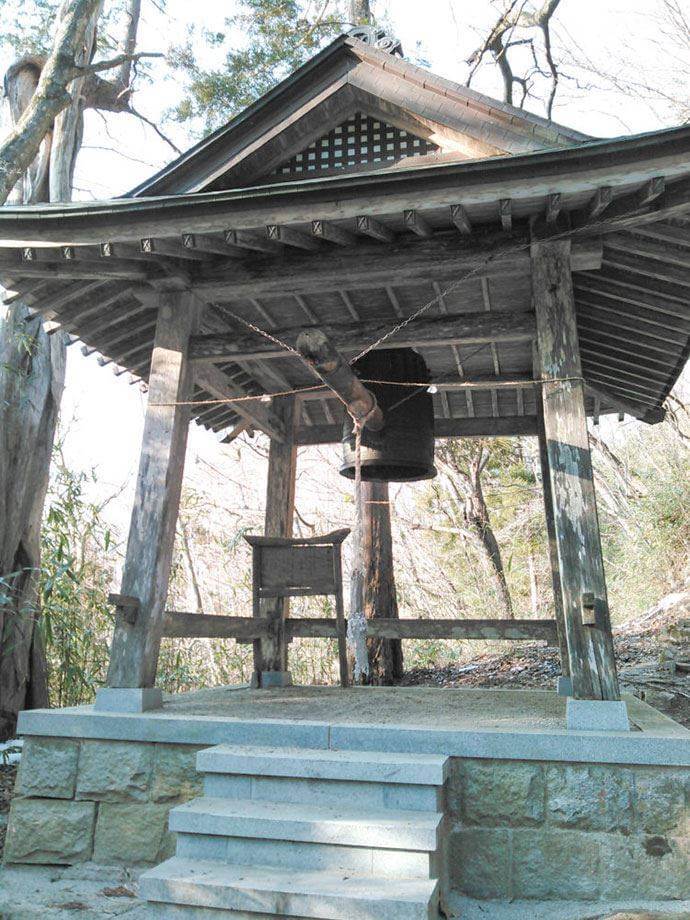 隠津島神社の鐘楼