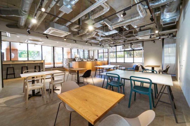 OPEN NAKAMEGUROの店内